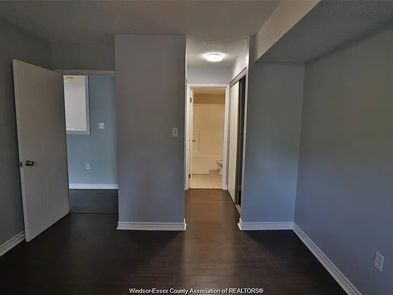 3000 Sandwich St #201 — Photo 15
