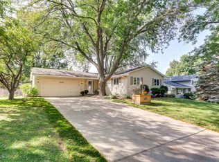 6147 Linden Rd, Woodbury, MN 55125