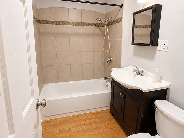3108 N Saint Louis Ave #2 — Photo 8