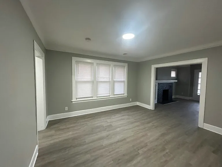 1933 Taylor St #2 — Photo 10
