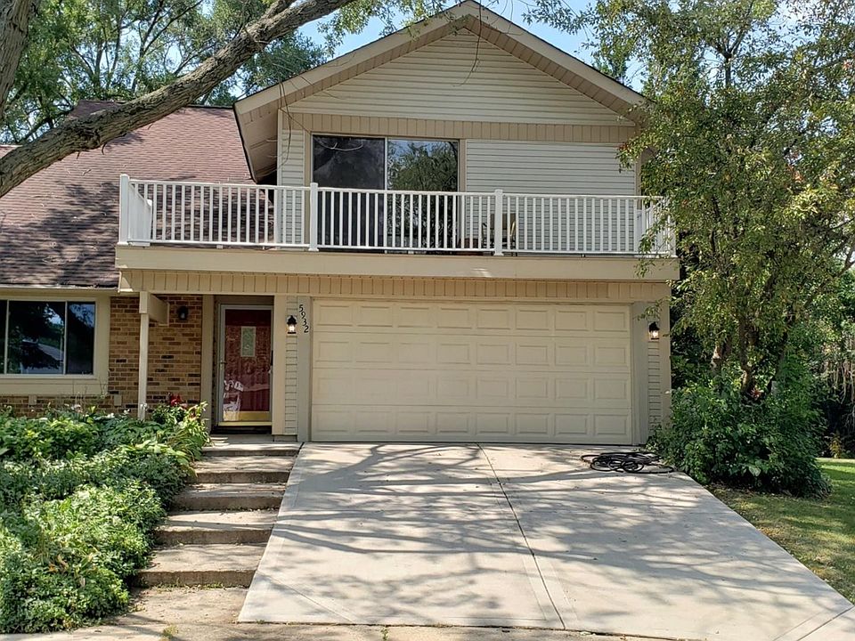 1st image of 5932 Clarendon Ct