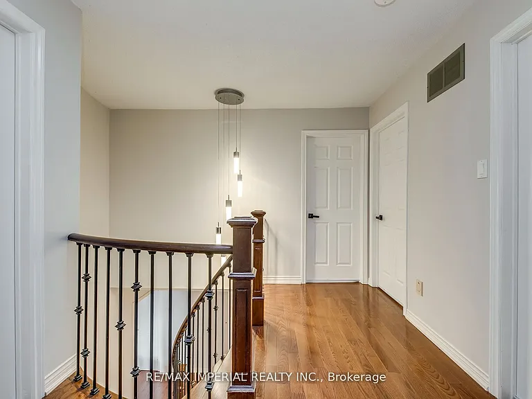 2800 Huntingdon Trl S — Photo 19