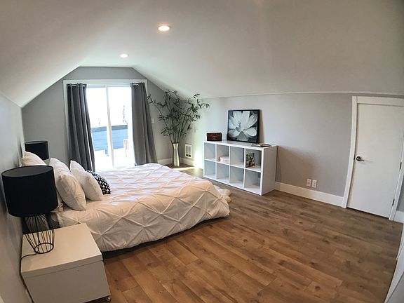 Master Bedroom - Second Floor