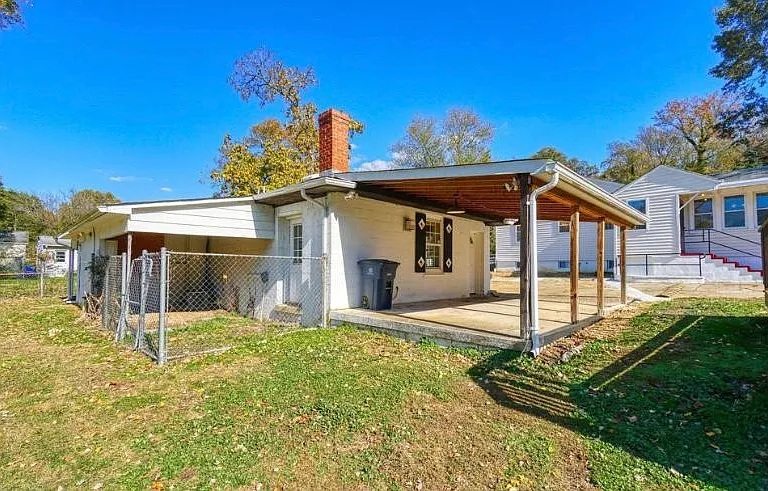 10215 Livingston Rd #A — Photo 3