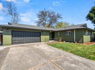 633 Libby St, Central Pt, OR 97502