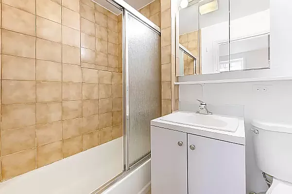 Rented by Platinum Properties | media 4