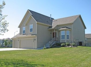 16492 S Lawson St, Olathe, KS 66062