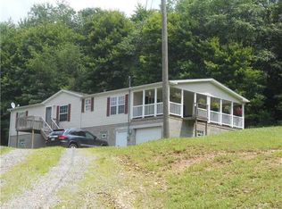 488 Girty Rd, Shelocta, PA 15774