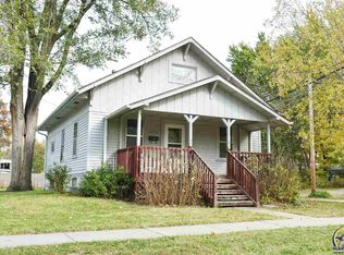 522 W 4th St, Holton, KS 66436