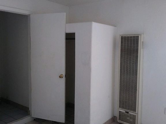 5th image of 225 Smith Ave SE #C