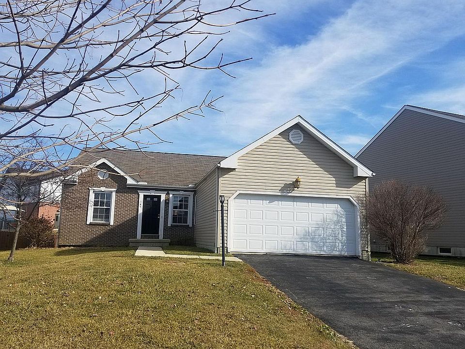 1st image of 145 Parkdale Dr