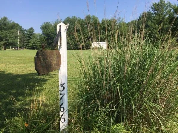 3766 Number 9 Rd, Blanchester, OH 45107