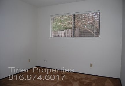 5th image of 5547 Cedar Creek Way
