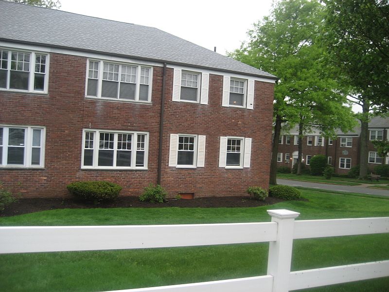 1st image of 349 Bloomfield Ave #38