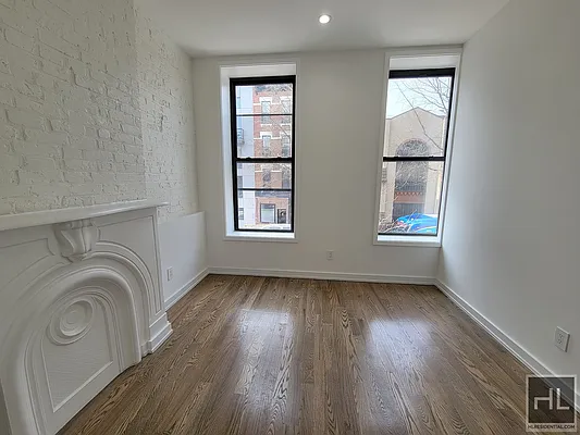 Rented by Highline Residential | media 12