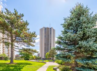 380 Dixon Rd #1904, Toronto, ON M9R1T3