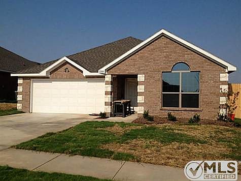 1st image of 805 Bahar Ct