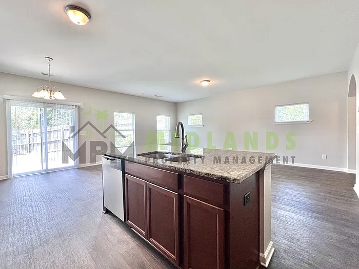 356 Eagle Feather Loop — Photo 16