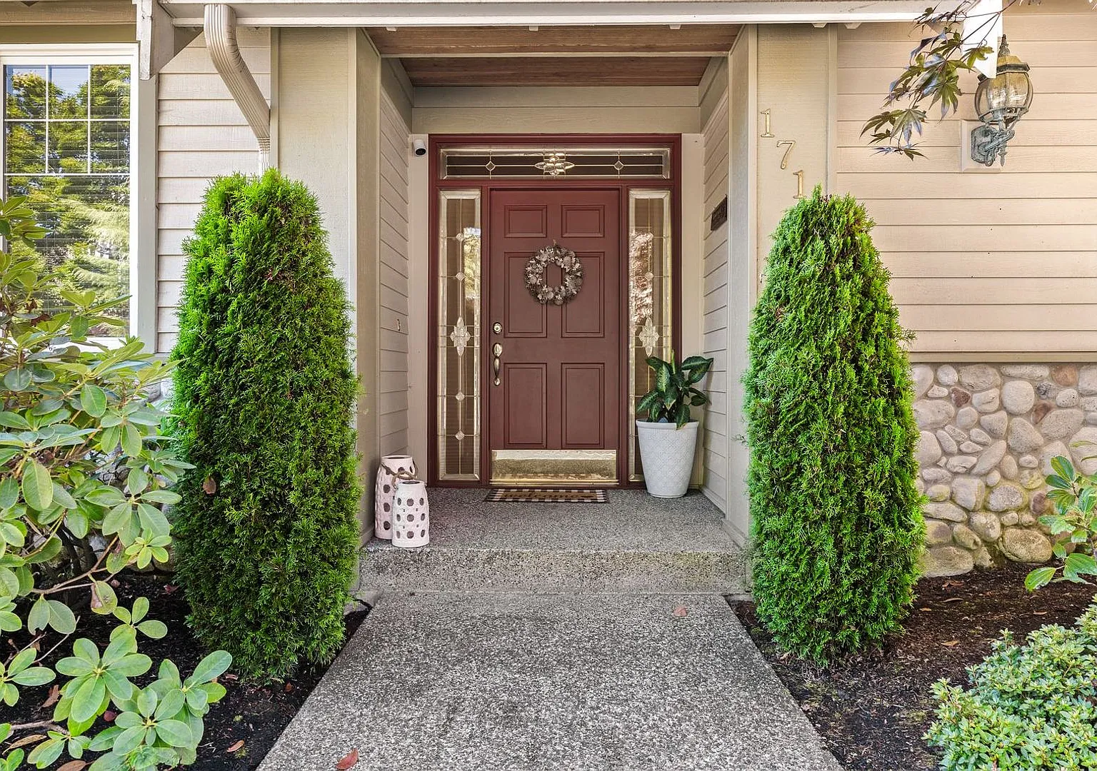3 bedroom 2.5 bathroom single family house in Mill Creek — Photo 3