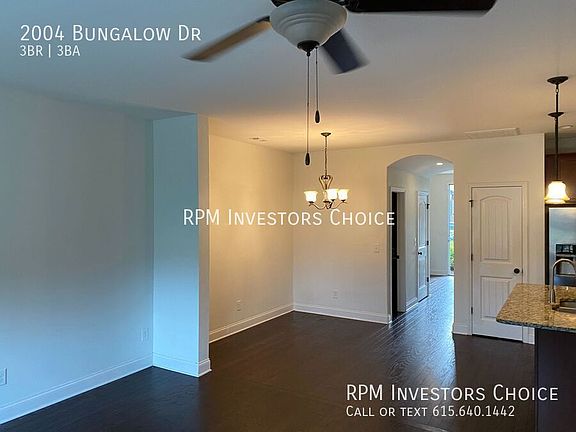 4th image of 2004 Bungalow Dr