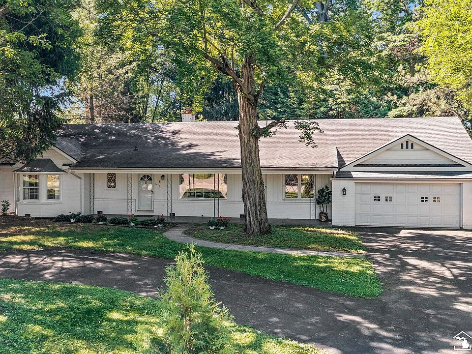 1st image of 1417 Longfellow Dr