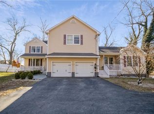 1693 Horton Rd, Mohegan Lake, NY 10547