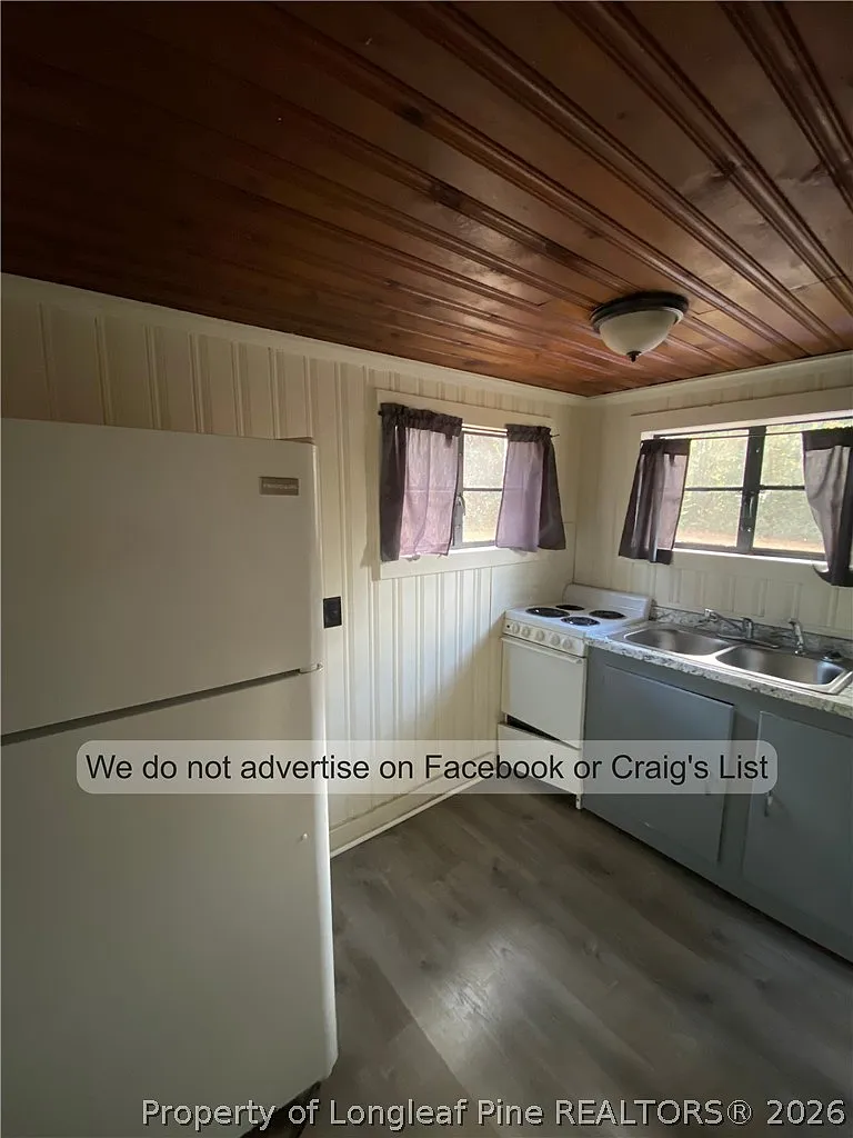 1 bed, 1.0 bath, 500 sqft, $795 — Photo 3