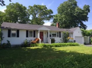 27 Clarke Ct, Sharon, MA 02067
