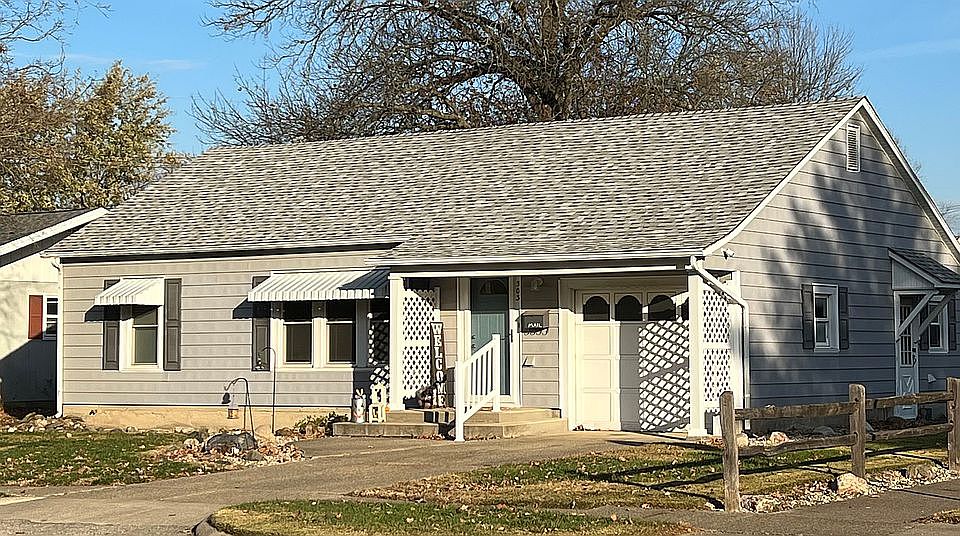 1st image of 303 W North 6th St