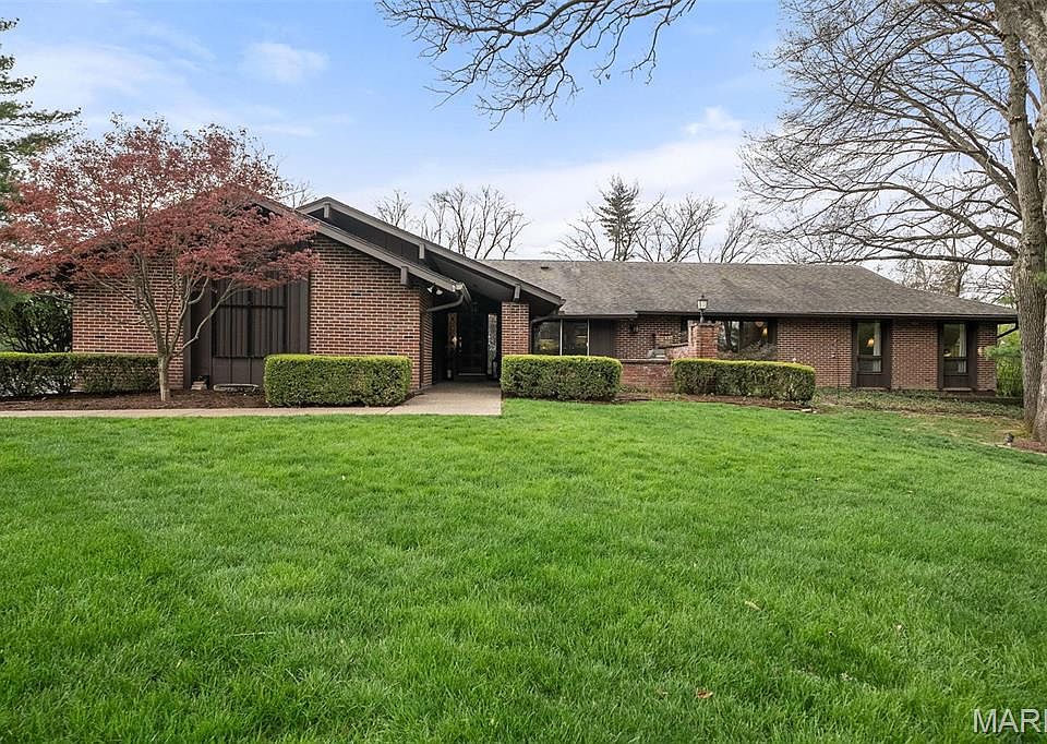 1st image of 3 Huntleigh Trails Ln