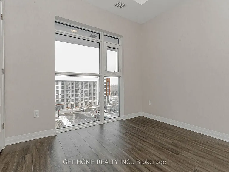 480 Gordon Krantz Ave #609 — Photo 15