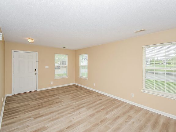 4th image of 11409 Water Birch Dr