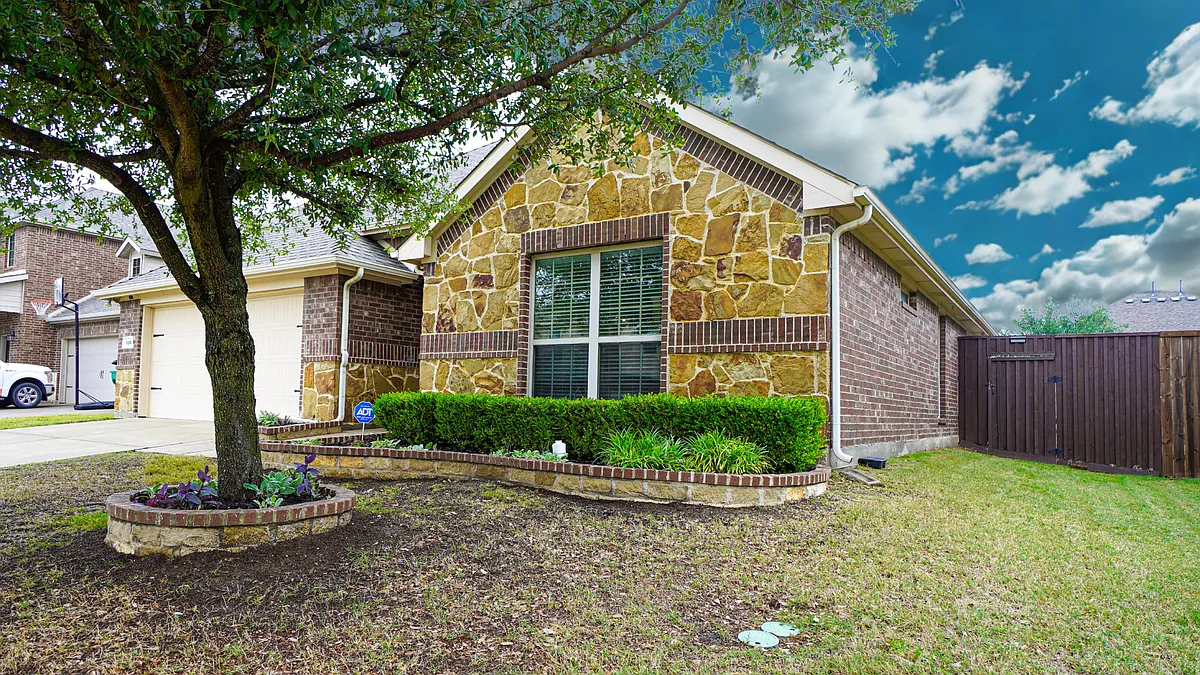 Building Photo - 126 Wilmington Dr