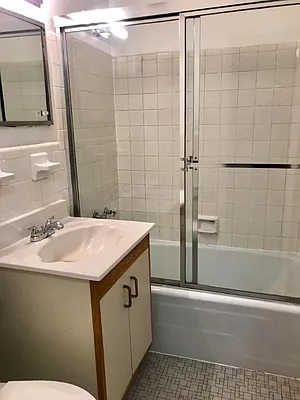 Rented by Living New York | media 39