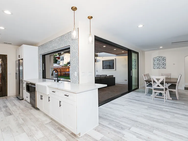 166 Avenida Aragon #B — Photo 15
