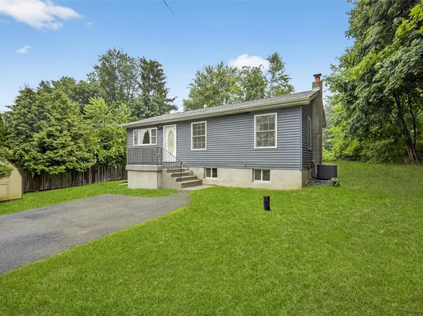 7 Jorge Lane, Wallkill, NY 12589