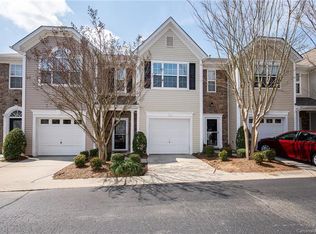 1910 Travertine Ln, Fort Mill, SC 29708