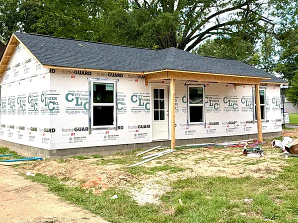 2101 E Jackson St, Milan, TN 38358