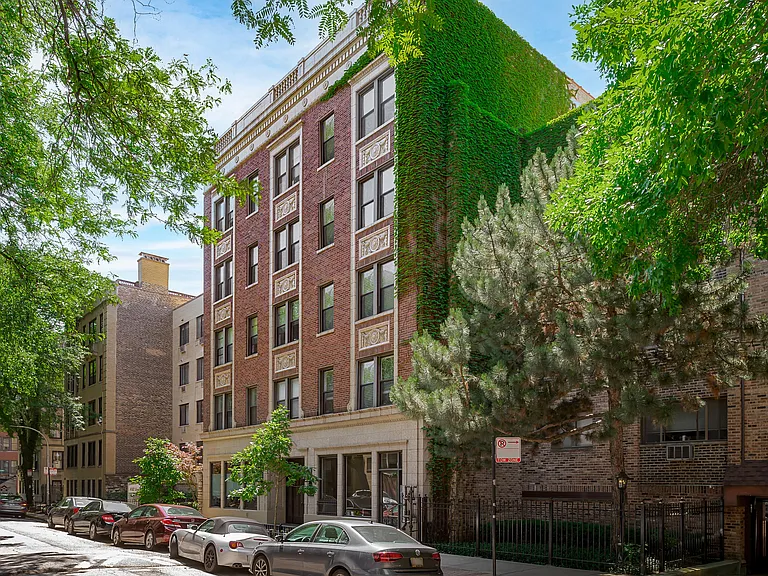 3616 N. Pine Grove Ave. — Photo 10