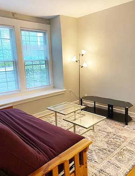 1009 Madison St #4 — Photo 4