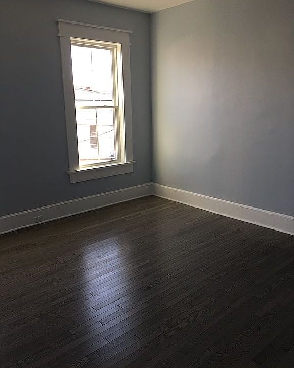 1st image of 29 N 5th St #1