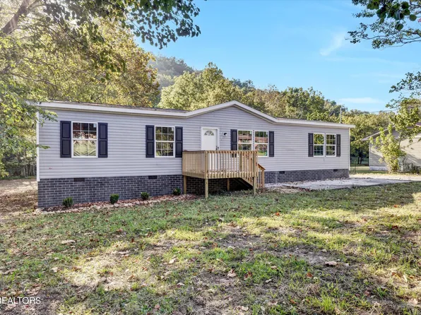 1816 Lake City Hwy, Clinton, TN 37716