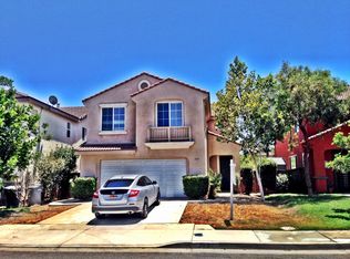 305 Calle Del Alba, Perris, CA 92571