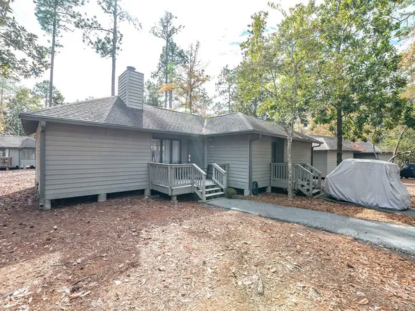 2203 Dogwood Ln, Pine Mountain, GA 31822