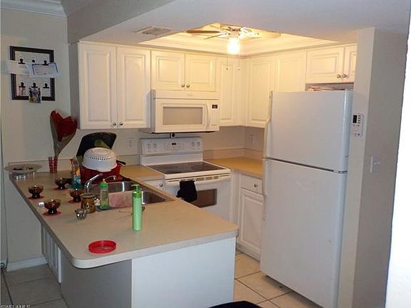 4th image of 2950 Royal Palm Ave APT 109