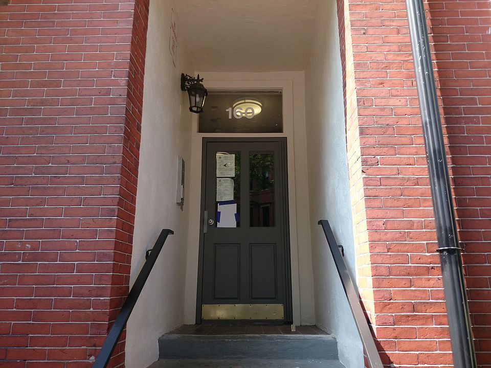 2nd image of 160 W Springfield St