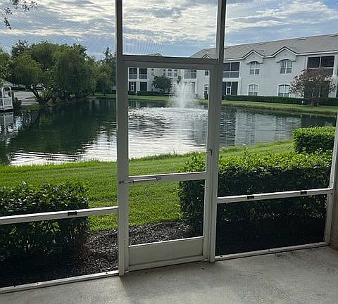 5th image of 663 Grasslands Village Cir