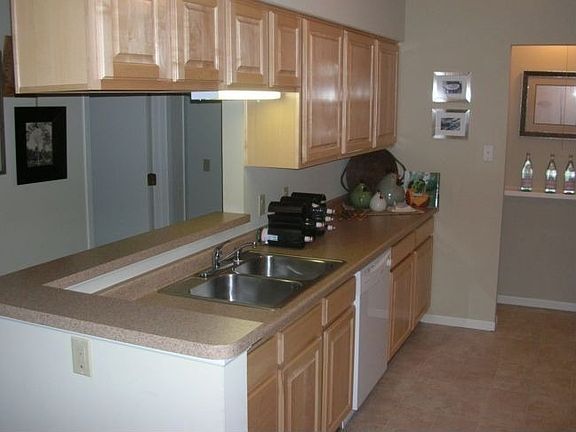 2nd image of 1148 Morraine View Dr Unit 305