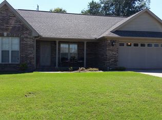 2007 Audley Bolton Dr, Searcy, AR 72143