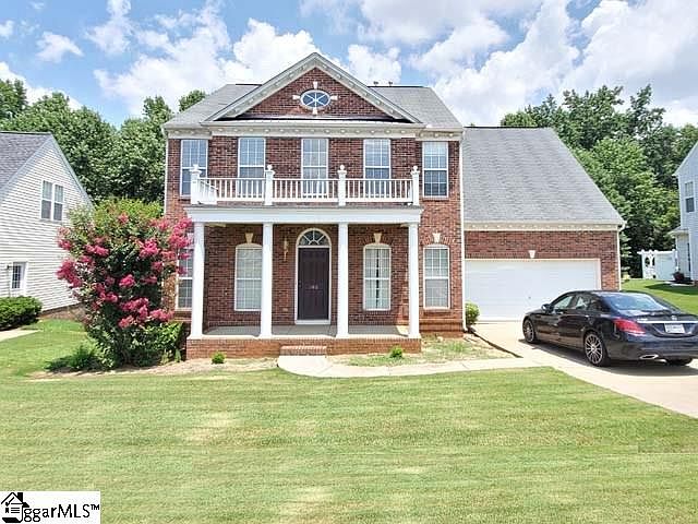 1st image of 365 Castleton Cir